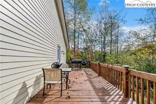 823 NW Queens St, Lenoir, NC 28645 - Photo 11