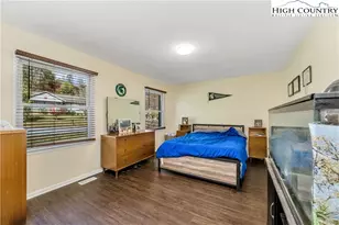 823 NW Queens St, Lenoir, NC 28645 - Photo 23