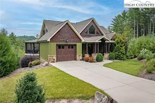 5378 Oak Crest Ln, Lenoir, NC 28645 - Photo 9