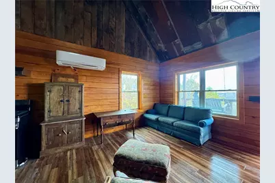 402 Turkey Knob Lane, Elk Park, NC 28622 - Photo 11