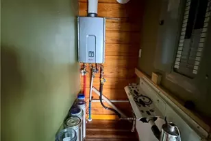 402 Turkey Knob Ln, Elk Park, NC 28622 - Photo 17