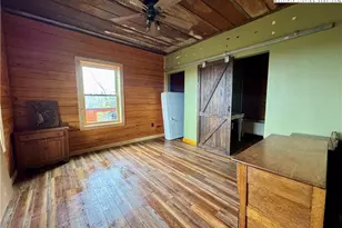 402 Turkey Knob Ln, Elk Park, NC 28622 - Photo 21