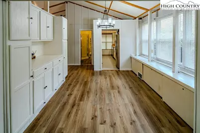 261 Black Pine Road, Newland, NC 28657 - Photo 11