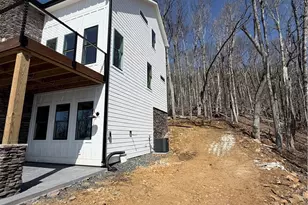 2120 Elk Creek Mountain Pkwy, Todd, NC 28684 - Photo 31