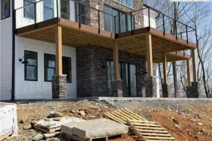 2120 Elk Creek Mountain Pkwy, Todd, NC 28684 - Photo 3