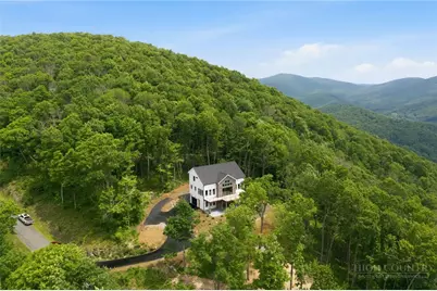 2120 Elk Creek Mountain Parkway, Todd, NC 28684 - Photo 43