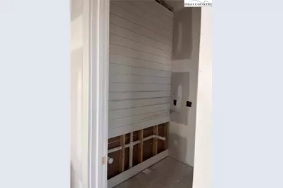 2120 Elk Creek Mountain Parkway, Todd, NC 28684 - Photo 23