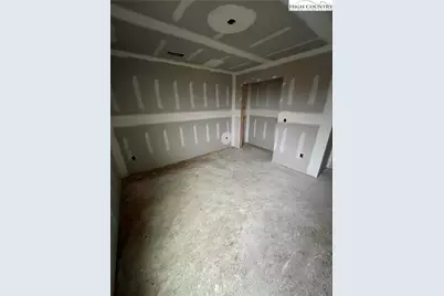 2120 Elk Creek Mountain Parkway, Todd, NC 28684 - Photo 11