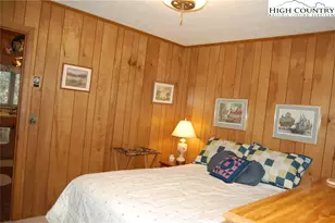 202 Knoll Cir, Newland, NC 28657 - Photo 11