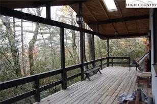 202 Knoll Cir, Newland, NC 28657 - Photo 1