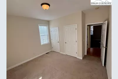 273 W Evergreen Street, West Jefferson, NC 28694 - Photo 23