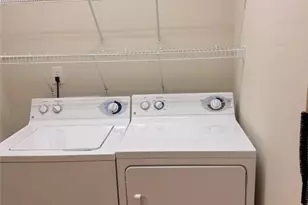 273 W Evergreen St, West Jefferson, NC 28694 - Photo 29