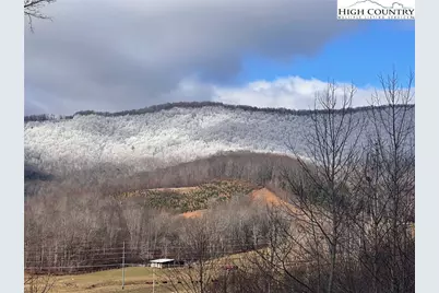 301 Crossmor Drive, Todd, NC 28684 - Photo 5