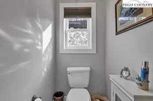 301 Crossmor Dr, Todd, NC 28684 - Photo 23