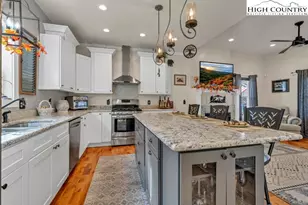 301 Crossmor Dr, Todd, NC 28684 - Photo 7