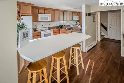 1443 Sugar Mountain Drive #B11, Sugar Mountain, NC 28604 - Photo 7