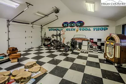 820 Hemlock Drive, Newland, NC 28657 - Photo 37