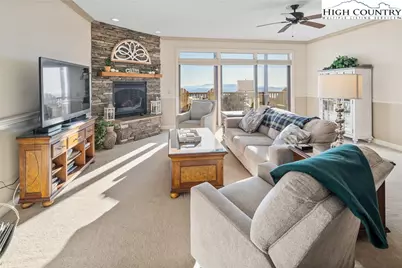 166 Trails End #34D, Sugar Mountain, NC 28604 - Photo 1