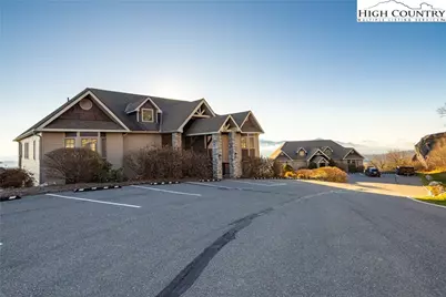 166 Trails End #34D, Sugar Mountain, NC 28604 - Photo 35