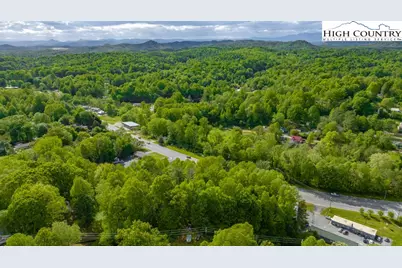 1080 Main Street NW, Lenoir, NC 28645 - Photo 39