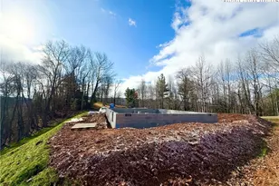 310 Autumn Run Rd, West Jefferson, NC 28694 - Photo 27