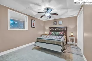 3974 Beech Mountain Rd, Elk Park, NC 28622 - Photo 27