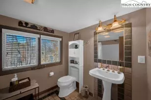 3974 Beech Mountain Rd, Elk Park, NC 28622 - Photo 25