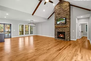 309 NE Sassafras Ct, Lenoir, NC 28645 - Photo 13