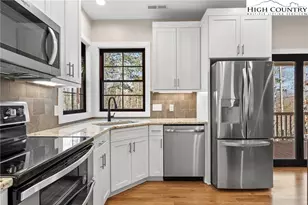 309 NE Sassafras Ct, Lenoir, NC 28645 - Photo 17