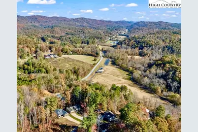 309 NE Sassafras Court, Lenoir, NC 28645 - Photo 3