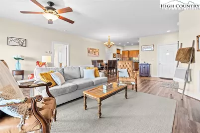 375 Pleasant View #2D, Sugar Mountain, NC 28604 - Photo 7