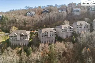 375 Pleasant Vw, Sugar Mountain, NC 28604 - Photo 35