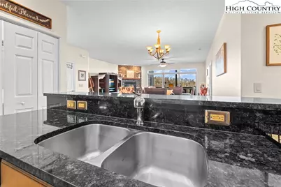 375 Pleasant View #2D, Sugar Mountain, NC 28604 - Photo 15