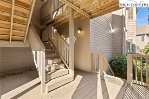 375 Pleasant Vw, Sugar Mountain, NC 28604 - Photo 5