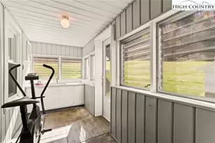 226 Loves Knob Rd, Sugar Grove, NC 28679 - Photo 37