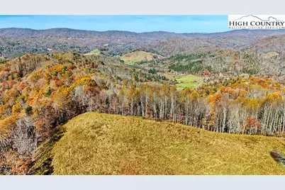 226 Loves Knob Road, Sugar Grove, NC 28679 - Photo 9