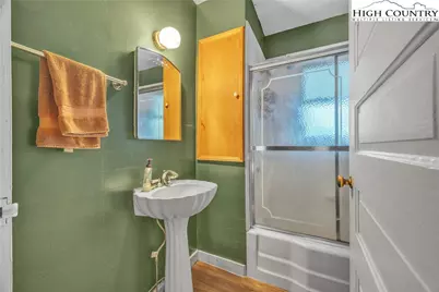 984 Cloverdale Lane, Independence, VA 24348 - Photo 17