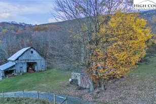 984 Cloverdale Ln, Independence, VA 24348 - Photo 43