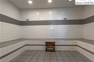 303 Sugar Top Dr, Sugar Mountain, NC 28604 - Photo 33