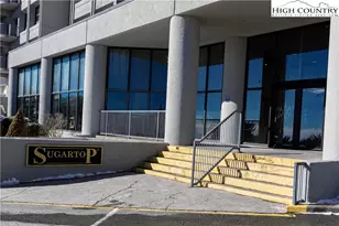 303 Sugar Top Dr, Sugar Mountain, NC 28604 - Photo 25