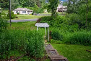 1012 Northridge Dr, Boone, NC 28607 - Photo 11