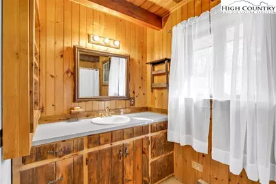 575 New River Cemetery Road, Grassy Creek, NC 28631 - Photo 25