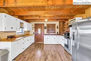 575 New River Cemetery Rd, Grassy Creek, NC 28631 - Photo 9