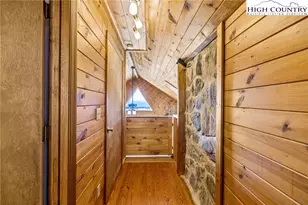 575 New River Cemetery Rd, Grassy Creek, NC 28631 - Photo 27