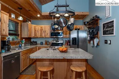 2417 Russell Norris Road, Elk Park, NC 28622 - Photo 5