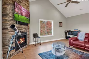 5588 Table View Ln, Lenoir, NC 28645 - Photo 7