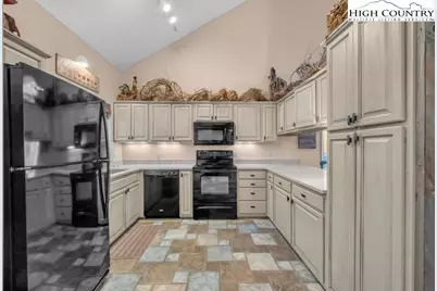 116 Shanty Ridge Lane #B, Banner Elk, NC 28604 - Photo 11