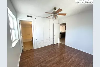 229 E King Street #27, Boone, NC 28607 - Photo 5
