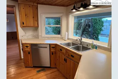 157 Cliff Lane, Blowing Rock, NC 28605 - Photo 9