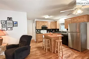 437 Deer Crossing Ln, Lenoir, NC 28645 - Photo 23